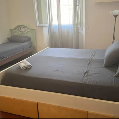 Lägenhet Respiro Di Relax A Due Passi Dal Centro Con Parcheggio Incluso